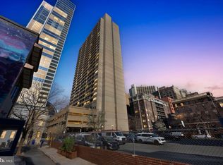 1326 Spruce St APT 902, Philadelphia, PA 19107
