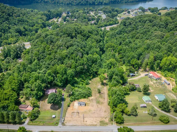 229 Marble Hall Rd, Rogersville, TN 37857