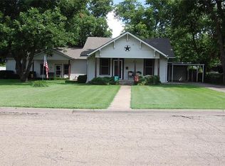 207 Myers Ave, Cleburne, TX 76033