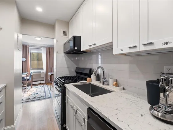 100 E Hartsdale Avenue #2oe, Hartsdale, NY 10530