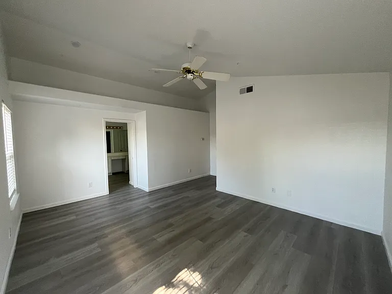 1867 Olvera Dr — Photo 20