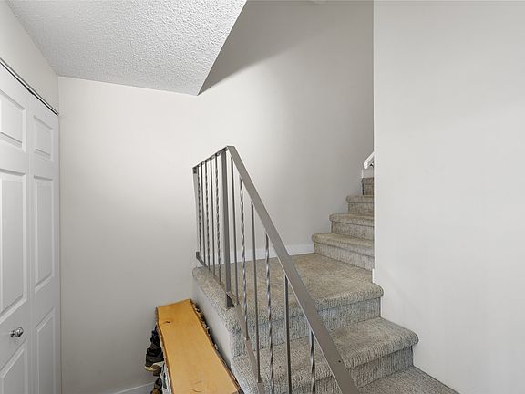 3rd image of 1570 Freshfield Rd #47