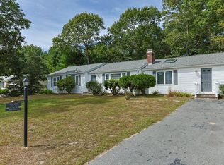 143 Nottingham Dr, Barnstable, MA 02630