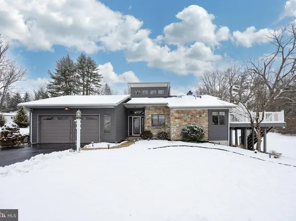 54 Patricia Ln, Glen Mills, PA 19342