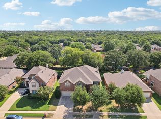 6207 Weaver Dr, Arlington, TX 76001