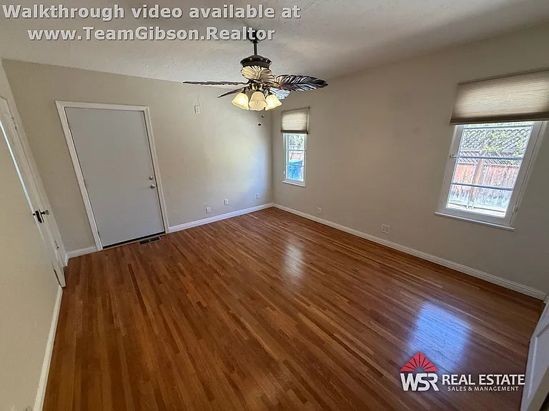 4601 Merrill Ave — Photo 12