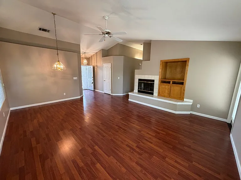 6400 Silver Hawk Way — Photo 10