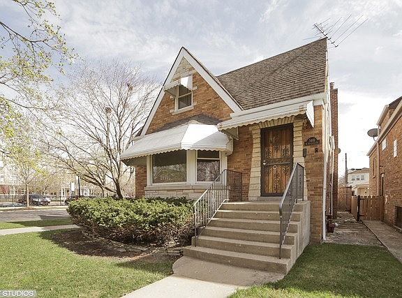 2nd image of 5401 W Hutchinson St