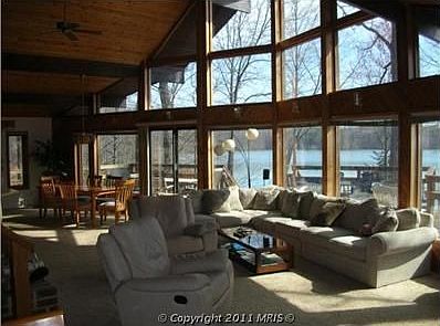 4th image of 1060 Windway Ln