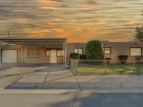 700 Cardenas Dr SE, Albuquerque, NM 87108