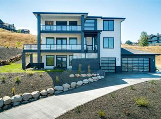 40 N Holiday Hills Dr, Liberty Lake, WA 99019