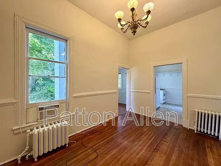 33 Starnes Ave #4 — Photo 3