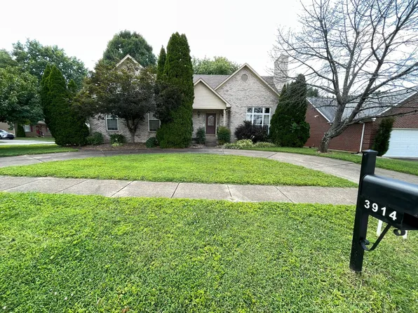 3914 Stone Hollow Dr, Louisville, KY 40299