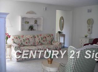 6224 Fairway Pines Ct #2, Bay City, MI