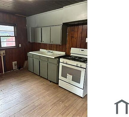 2nd image of 751 Johnston Ave
