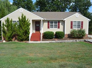 5142 Croft Crossing Dr, North Chesterfield, VA 23237
