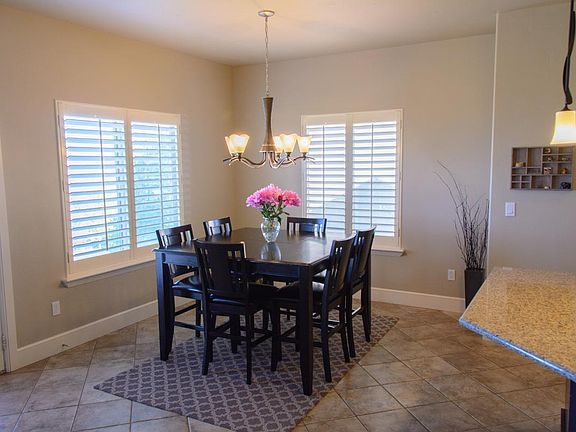4th image of 4437 Fox Trail Dr
