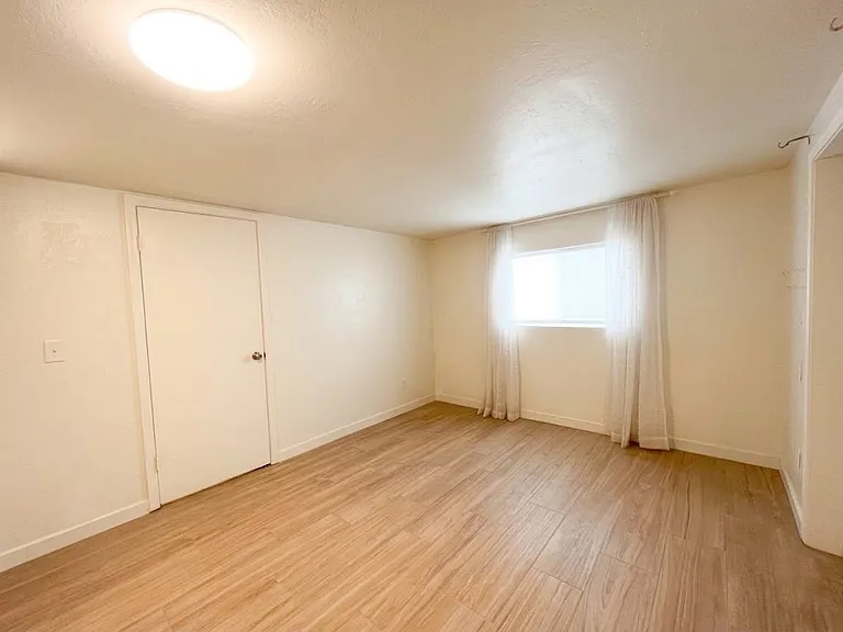 833 W Howe St #2 — Photo 7