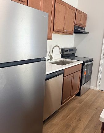 2nd image of 119 Wolf King Way