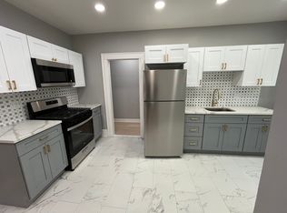 110 Greenwood St #2, New Haven, CT 06511