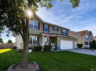 1297 Cross Dr, Xenia, OH 45385