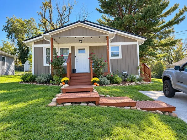 465 E Lexington St, Wytheville, VA 24382