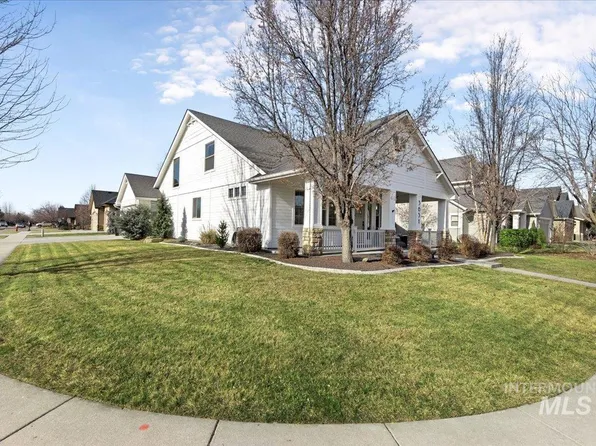3651 N Legacy Woods Ave, Meridian, ID 83646