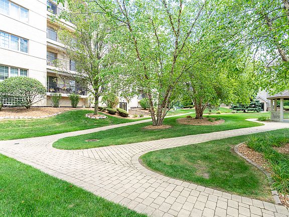 3rd image of 11851 Windemere Ct APT 303