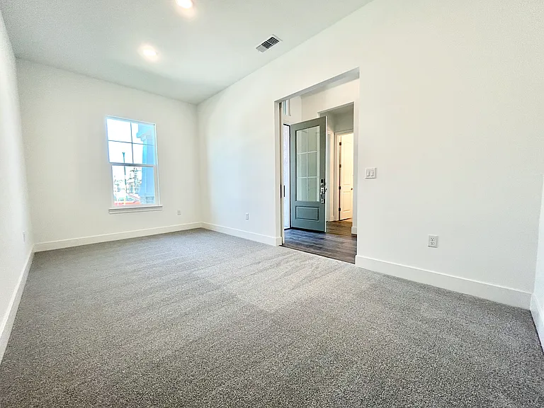 238 Apple Grove Ave — Photo 5