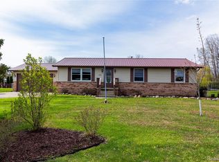 6761 Lorraine St, Marlette, MI 48453