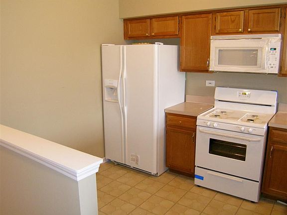 2nd image of 1164 Heartland Gate