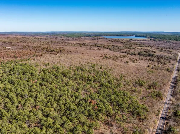 McGee Creek Ln, Atoka, OK 74525