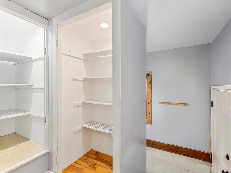 102 E Academy Ave — Photo 13