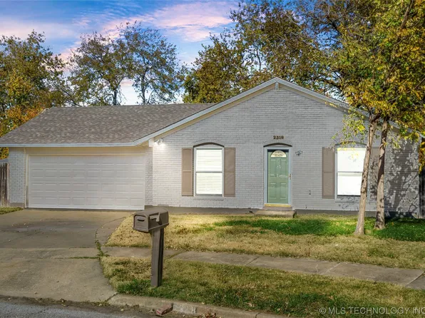 2318 S 106th East Ave, Tulsa, OK 74129