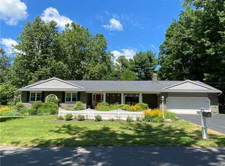 101 Penwood Ln, Fayetteville, NY 13066