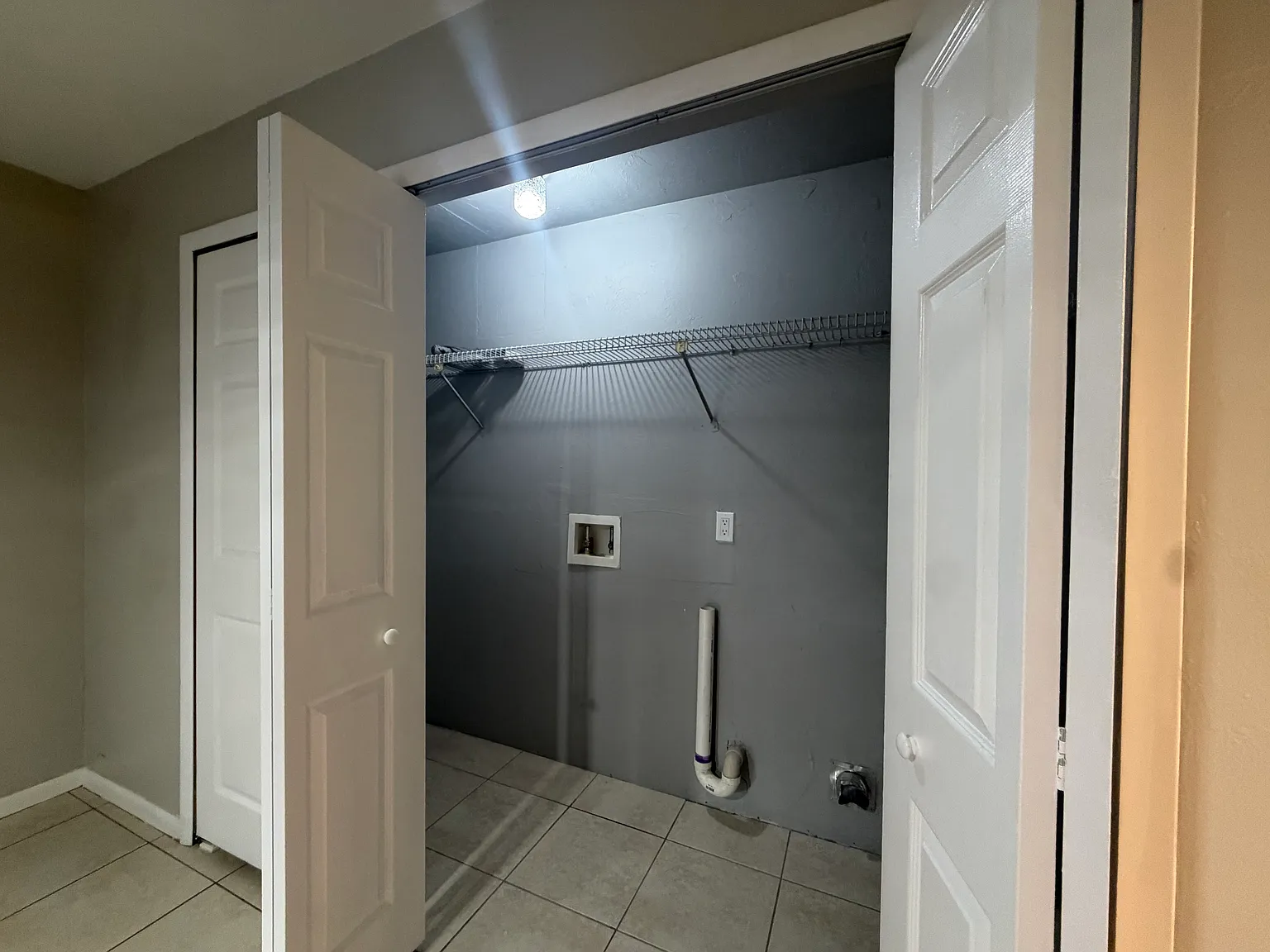 1 bed, 820 sqft, $1,500 — Photo 3