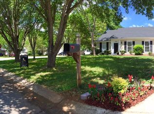 13801 Dannemara Dr, Pineville, NC 28134
