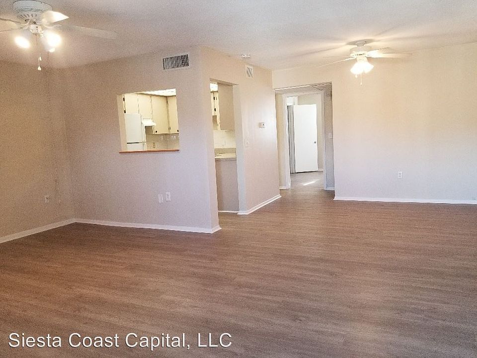 1st image of 1320 Moreland Dr Unit 27