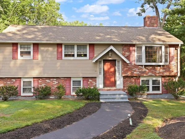 35 Marston St, Tewksbury, MA 01876