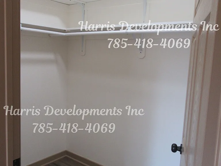 312 S Cherry St — Photo 17