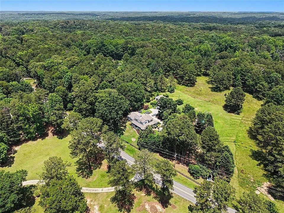 1st image of 813 Sandy Creek Rd #1