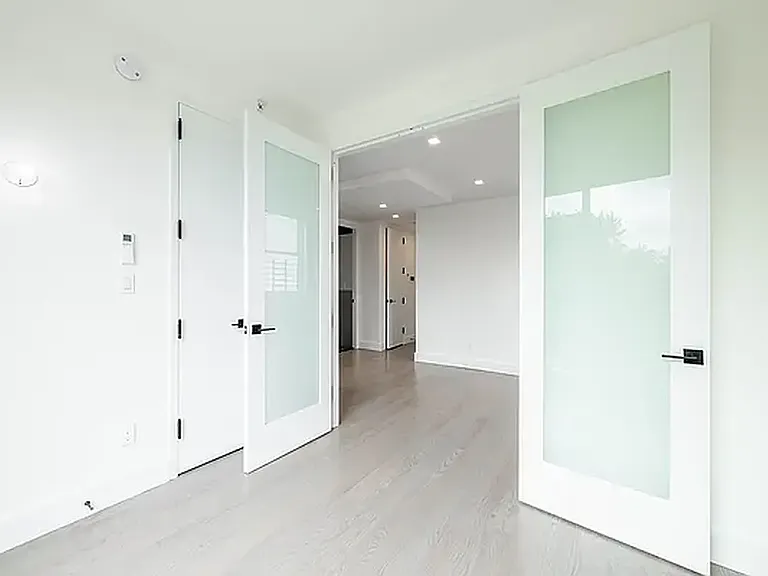 2909 Albemarle Rd #4A — Photo 7