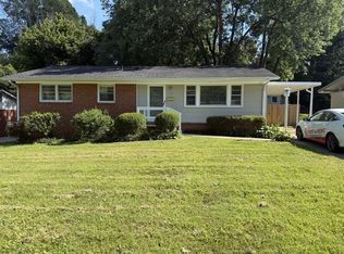 1905 Elkhart Dr, Greensboro, NC 27408