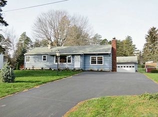547 Grover Rd, East Aurora, NY 14052