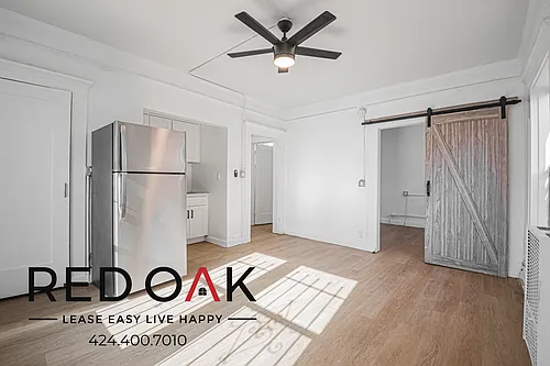 1026 W 22nd St #4 Photo 1