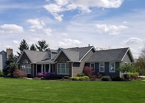 1st image of 2815 Blue Heron Dr