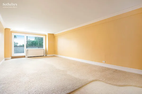 Sold by Sotheby's International Realty | media 3