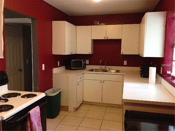 2nd image of 608 Eastway Dr