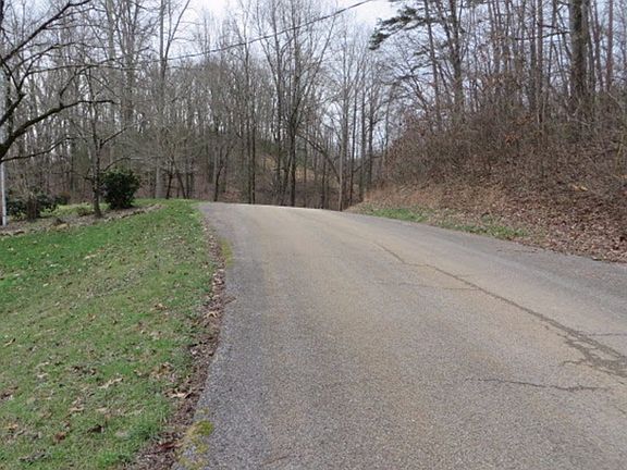 4th image of 133 Sherwood Ln