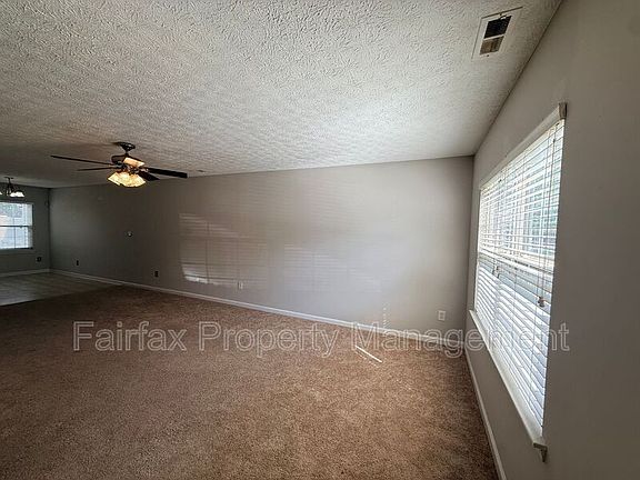 3rd image of 3131 Ivey Wood Ln